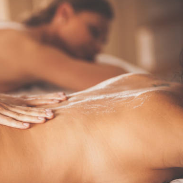 Masaj Türleri: Aromaterapiden Derin Doku Masajına